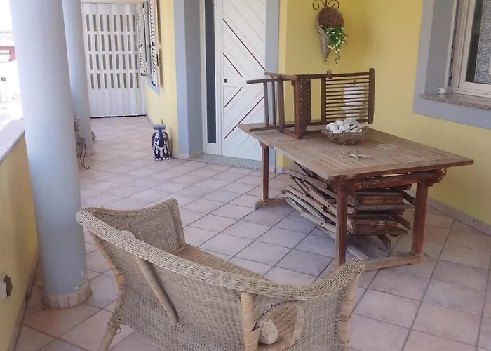 Casa Di Lella アパート オルビア